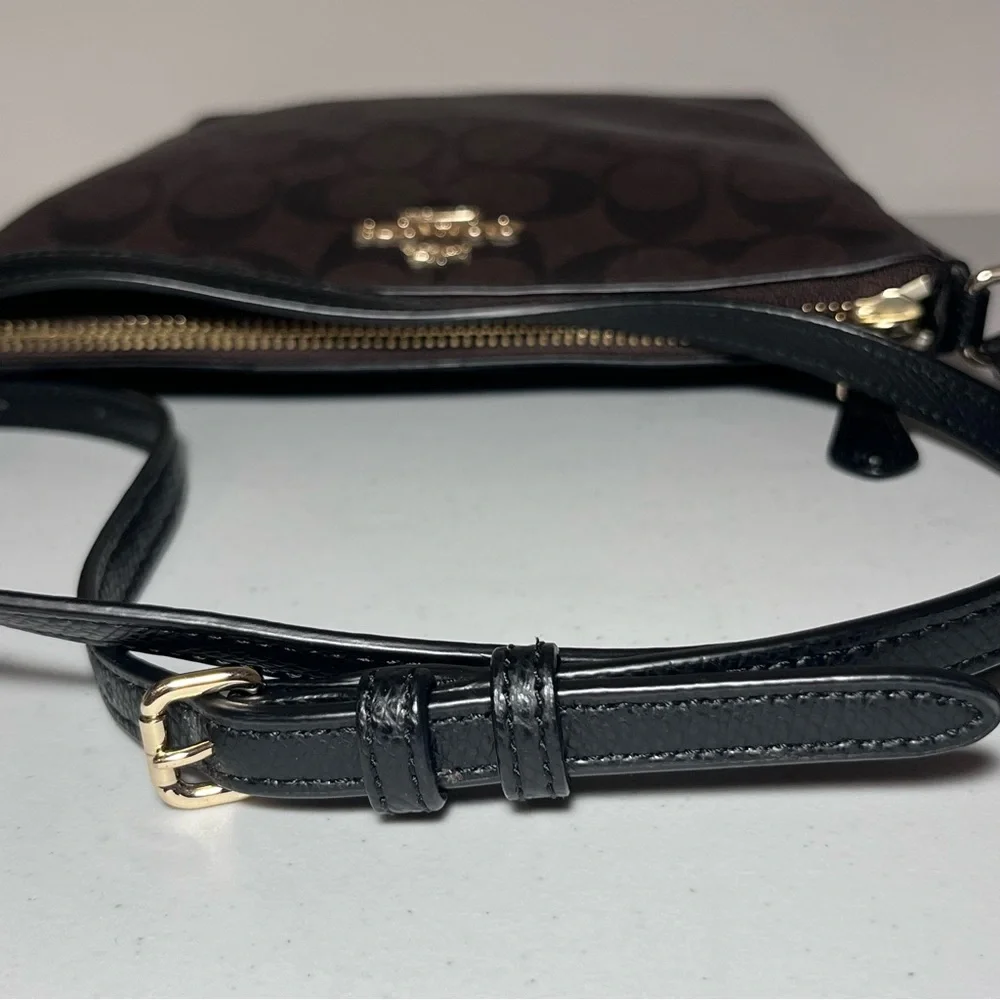 NWOT Coach North South Crossbody in Signature Brown/ Black - Picture 8 of 13